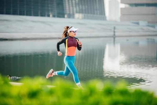 Boosting performance: essential tactics for uk basketball players to conquer mid-season challenges